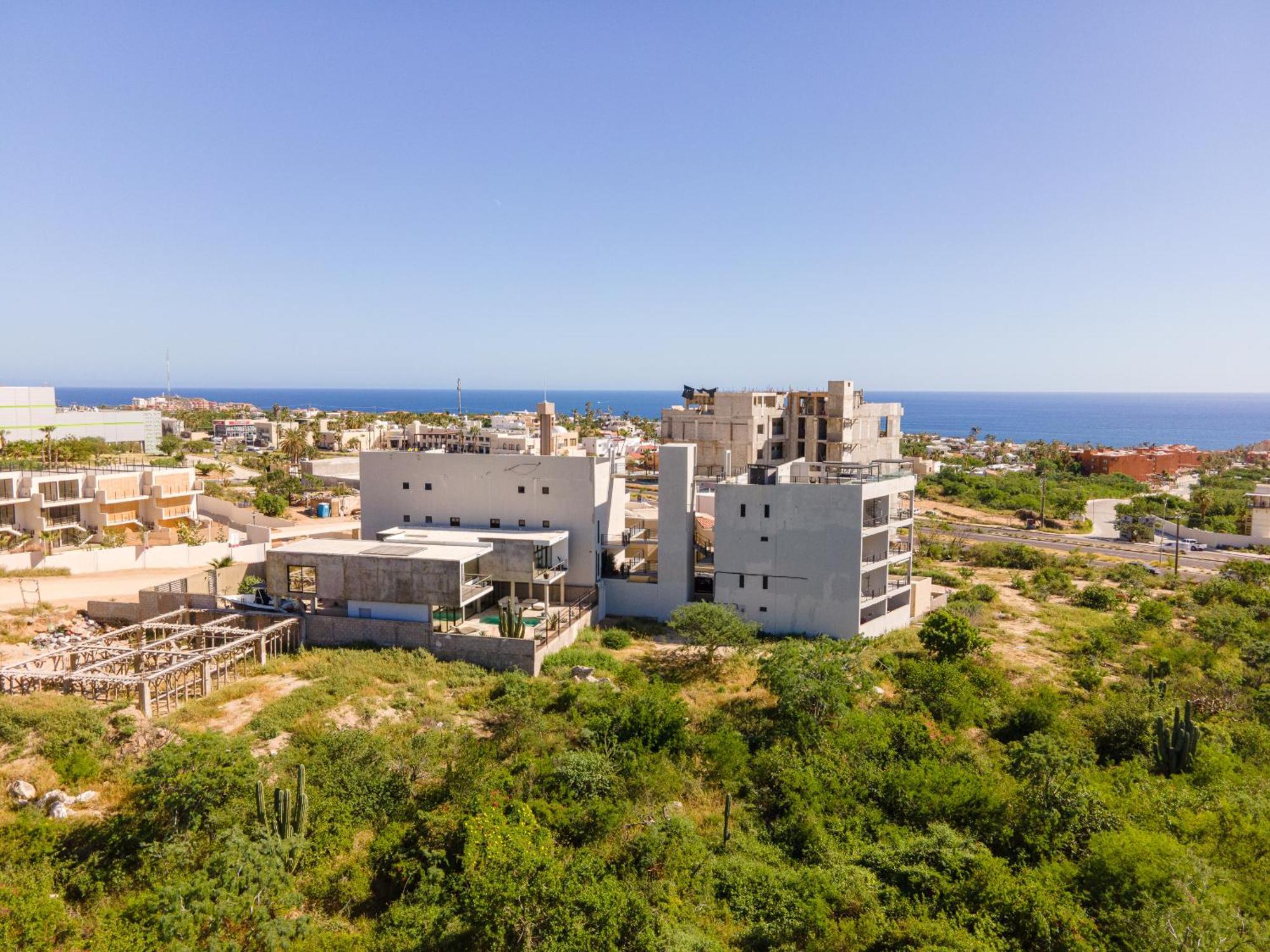 Stunning 2 Bedroom, 2 Bathroom Condo Just A 5 Minute Drive To The Beach Cabo San Lucas Exterior foto